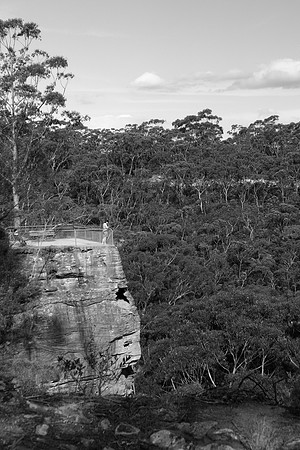3 sisters outlook