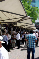 making bets at the melbourne cup