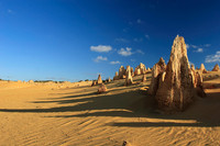 pinnacles desert north of perth