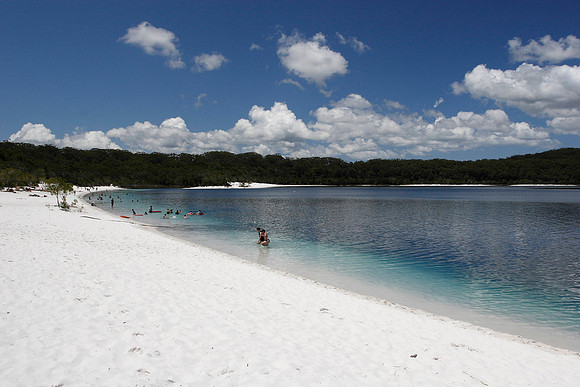 pristine waters and beach at lake mckenzie